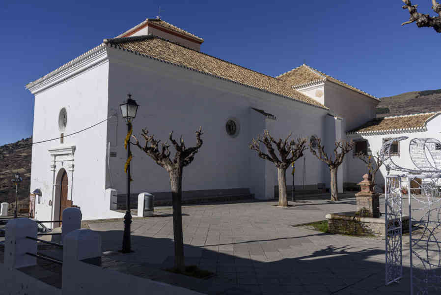 Granada - la Alpujarra 004 - Bubión - iglesia parroquial Nuestra Señora del Rosario.jpg
